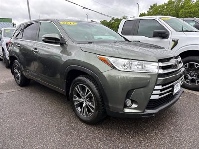 Used 2017 Toyota Highlander Plus