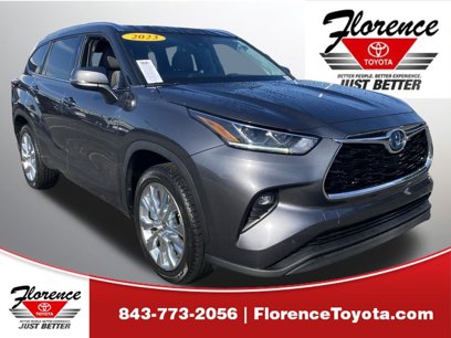 Used 2023 Toyota Highlander Limited