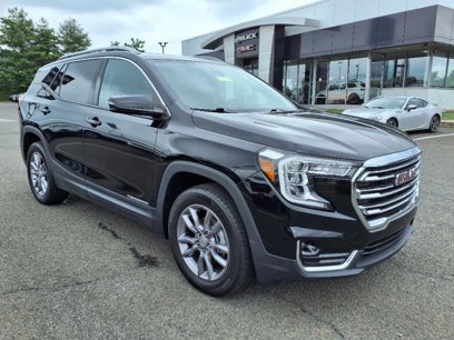 Certified 2022 GMC Terrain SLT w/ Infotainment Package II