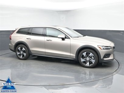 Used 2024 Volvo V60 B5 Cross Country Plus