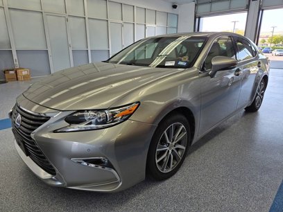Used 2016 Lexus ES 300h