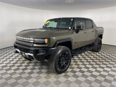 Certified 2025 GMC Hummer EV 3X w/ LPO, Dark Essentials Package