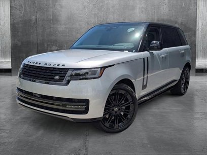 New 2025 Land Rover Range Rover Long Wheelbase SE