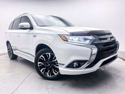 Used 2018 Mitsubishi Outlander 4WD Plug-In Hybrid