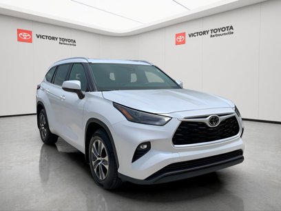 Used 2023 Toyota Highlander XLE