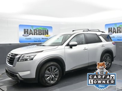 Used 2024 Nissan Pathfinder SV
