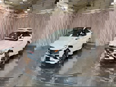 Used 2025 Hyundai Elantra SEL