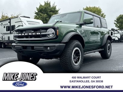 New 2024 Ford Bronco Outer Banks w/ Sasquatch Package