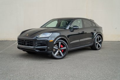 New 2025 Porsche Cayenne S