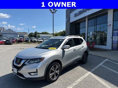 Used 2017 Nissan Rogue SL w/ SL Premium Package