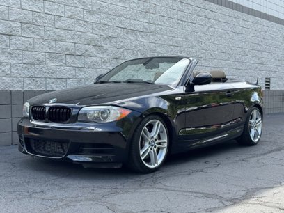Used 2012 BMW 135i Convertible w/ Premium Pkg 2