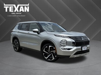 Used 2023 Mitsubishi Outlander SE