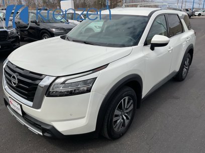 Used 2024 Nissan Pathfinder SL