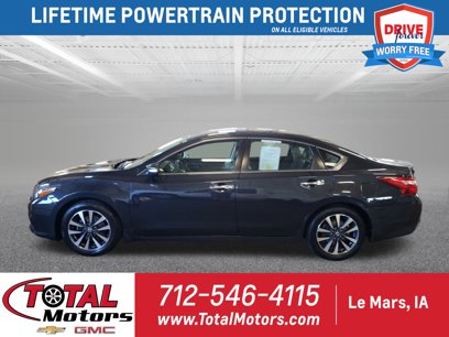 Used 2017 Nissan Altima 2.5 SL w/ 2.5 Technology Package
