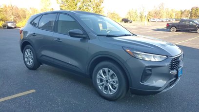 New 2025 Ford Escape Active w/ Cold Weather Package