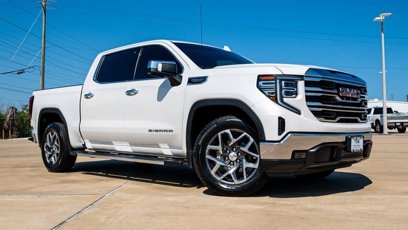 Used 2022 GMC Sierra 1500 SLT w/ SLT Convenience Package