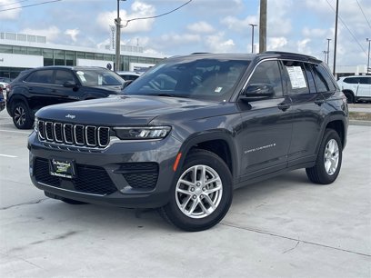Certified 2025 Jeep Grand Cherokee Laredo X w/ Luxury Tech Group I