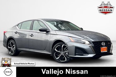 New 2025 Nissan Altima 2.5 SR