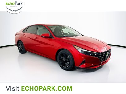 Used 2022 Hyundai Elantra SEL w/ Convenience Package