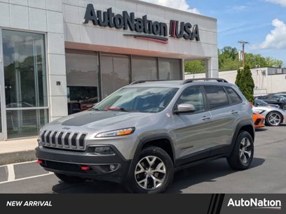 Used 2014 Jeep Cherokee Trailhawk w/ Leather Interior Group