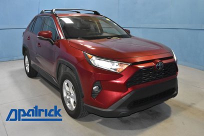 Used 2019 Toyota RAV4 XLE w/ Carpet Mat Package