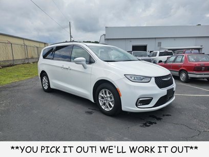 Used 2022 Chrysler Pacifica Touring-L
