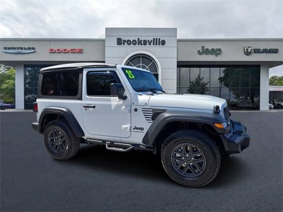 Used 2025 Jeep Wrangler Sport
