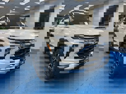 New 2025 Chevrolet TrailBlazer LT w/ Convenience Package