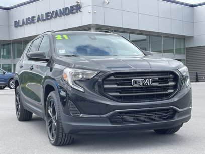 Used 2021 GMC Terrain SLE w/ Driver Convenience Package