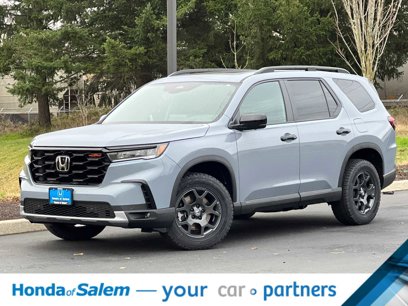 New 2025 Honda Pilot TrailSport