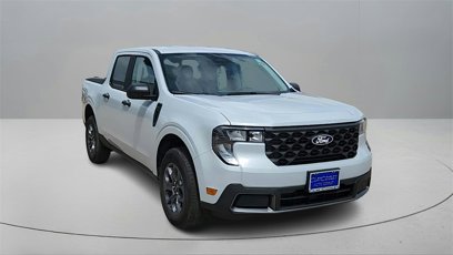 New 2025 Ford Maverick XLT