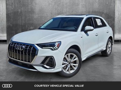 New 2025 Audi Q3 2.0T Premium w/ Convenience Package