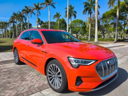 Used 2019 Audi e-tron Prestige w/ Prestige Package