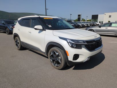 Used 2024 Kia Seltos EX