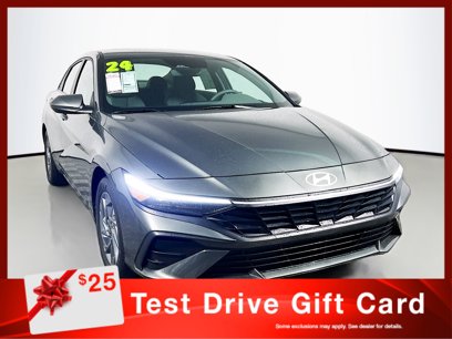 Used 2024 Hyundai Elantra Blue