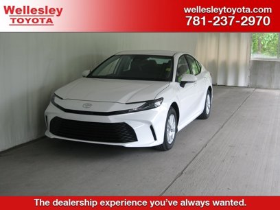 New 2025 Toyota Camry LE