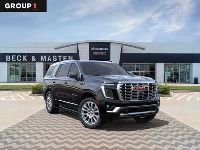 New 2025 GMC Yukon Denali w/ Sun & Power Step Package