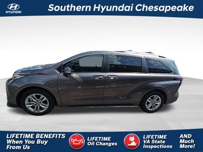 Used 2022 Toyota Sienna Limited