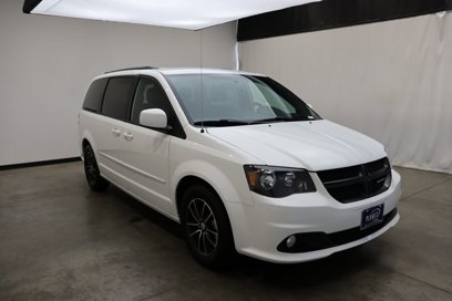 Used 2017 Dodge Grand Caravan GT
