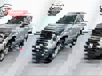 New 2025 Toyota Tacoma SR5
