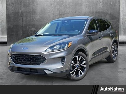 Used 2022 Ford Escape SE w/ SE Sport Appearance Package