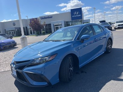Used 2023 Toyota Camry SE
