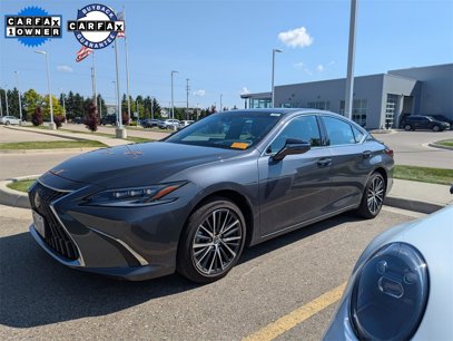 Used 2023 Lexus ES 300h w/ Premium Package