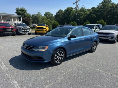 Used 2016 Volkswagen Jetta SE