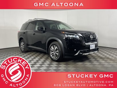 Used 2023 Nissan Pathfinder SL