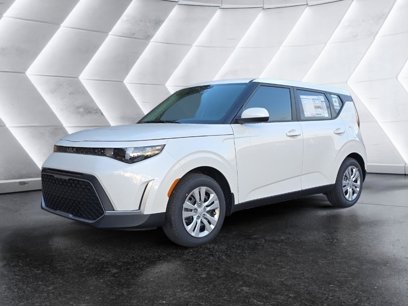 New 2025 Kia Soul LX