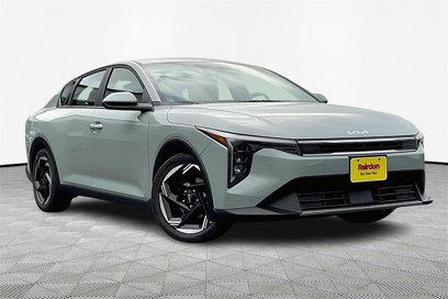 New 2025 Kia K4 EX