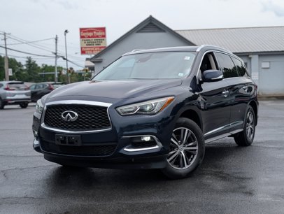 Used 2019 INFINITI QX60 Luxe w/ Essential Package