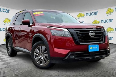 Certified 2024 Nissan Pathfinder SV w/ Black Appearance Package