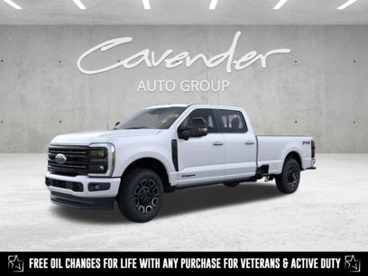 New 2025 Ford F350 Platinum w/ FX4 Off-Road Package